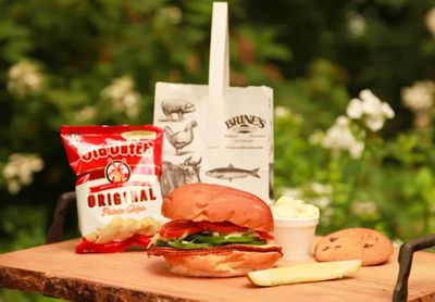 Brine&#39;s Deluxe Bag Lunch (BL)...10 person minimum