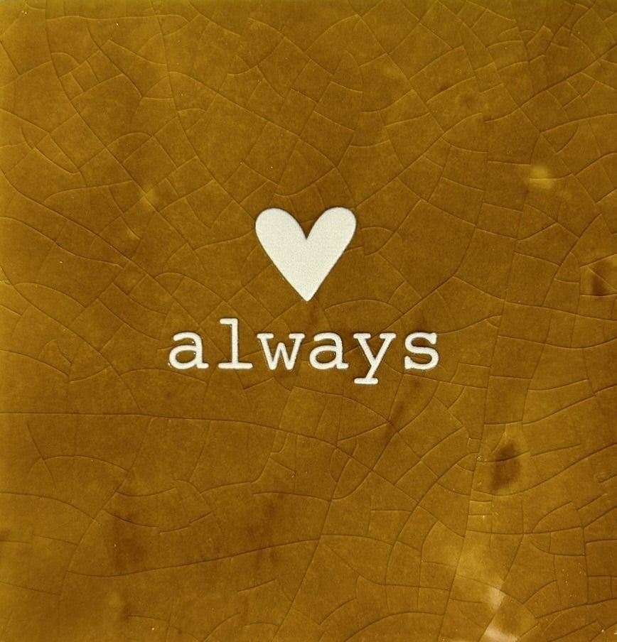 Tegel - &#39;always&#39; (hartje) oker/creme