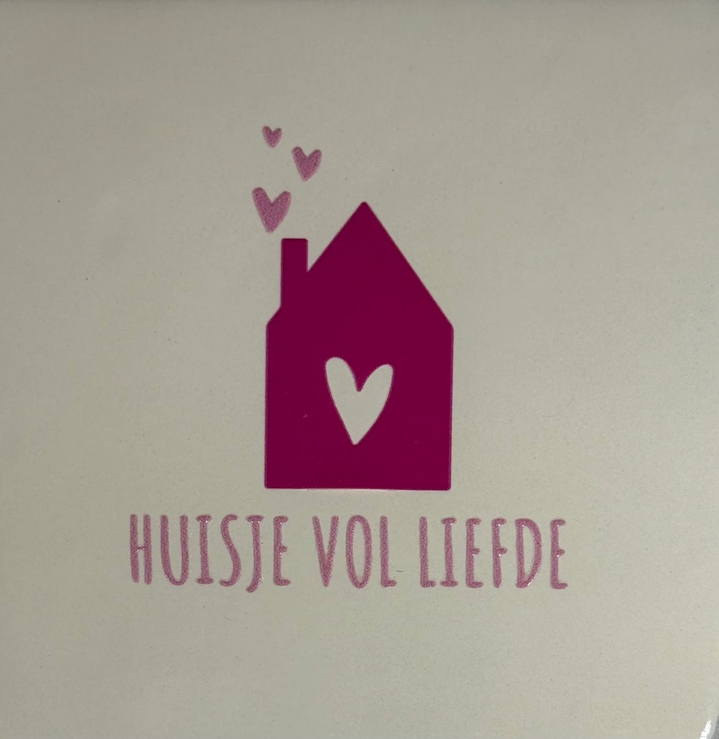 Tegel - &#39;huisje vol liefde&#39; creme/knalroze (warmroze)