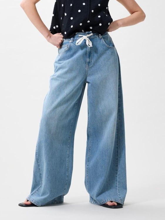 Wide leg jeans with waist detail - blue