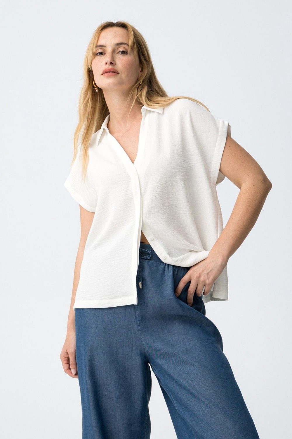 Top v-hals Berto - wit