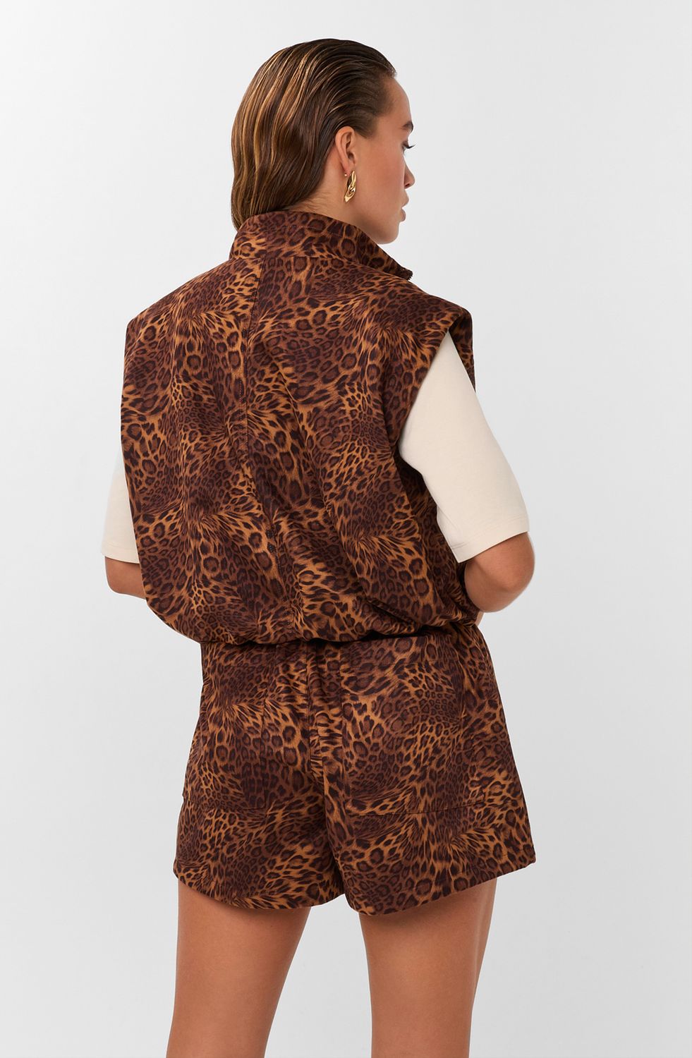 Short Sable - brown