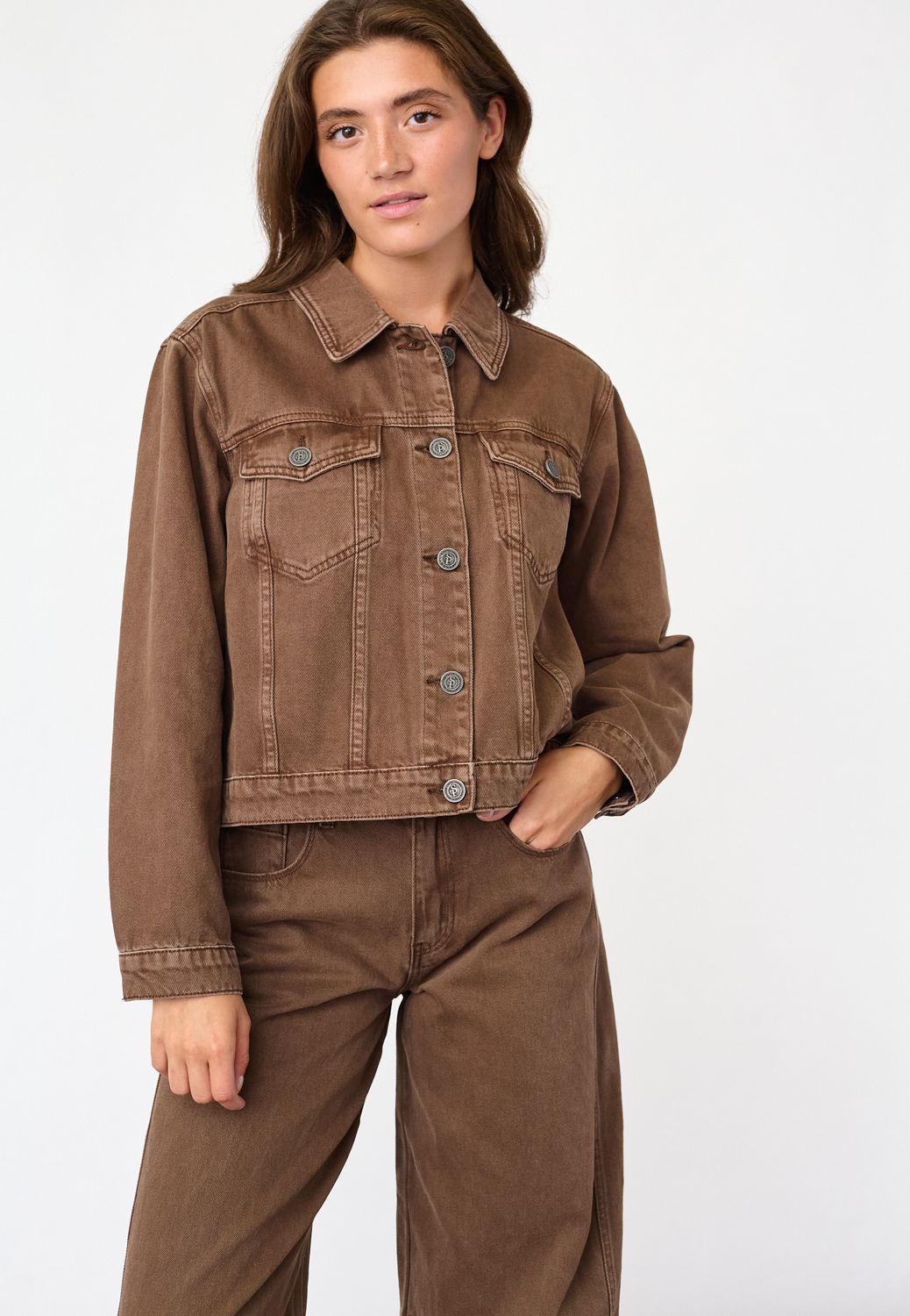 Spijkerjas Fauna - brown wash