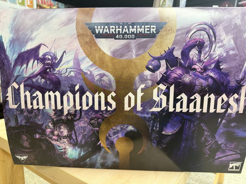 Warhammer 40K: EMPEROR&#39;S CHILDREN ARMY SET
