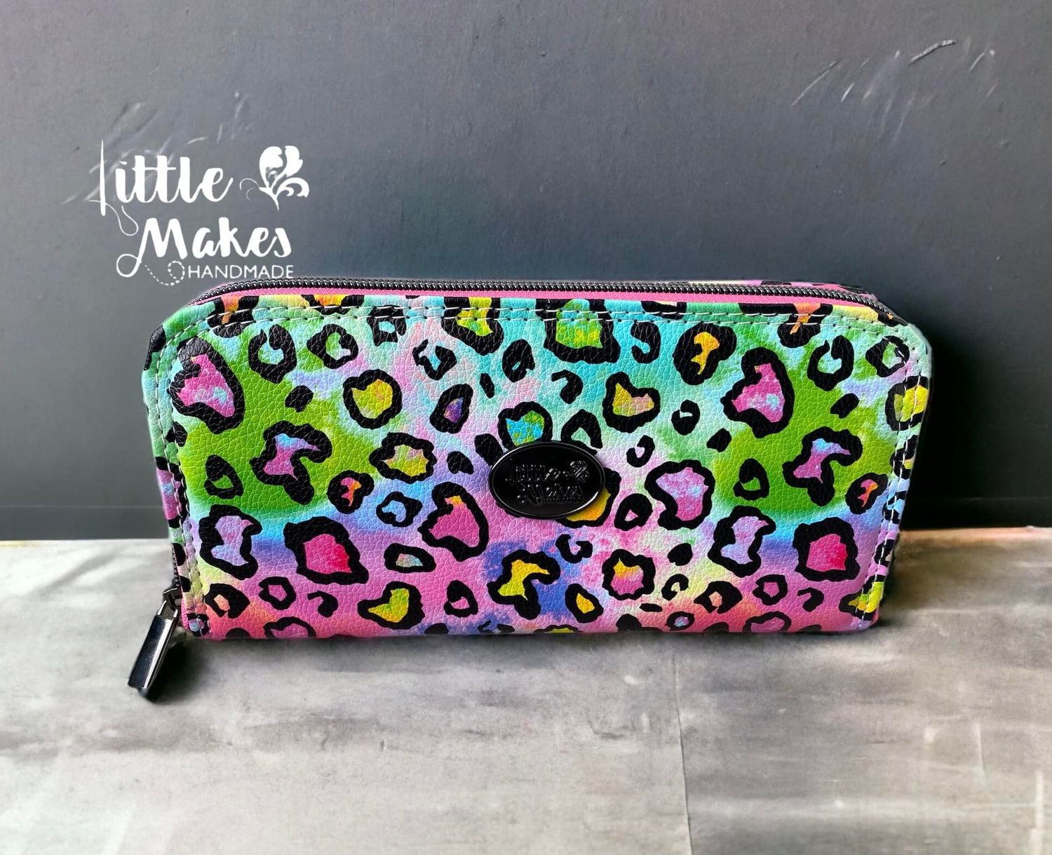 Classic Zip Around Wallet-Rainbow leopard.