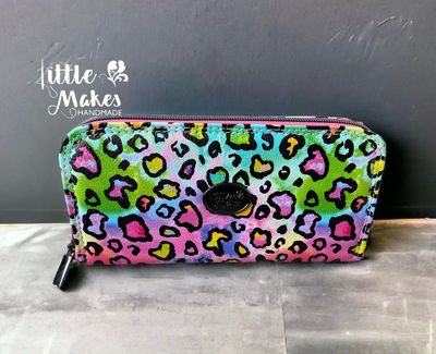 Classic Zip Around Wallet-Rainbow leopard.