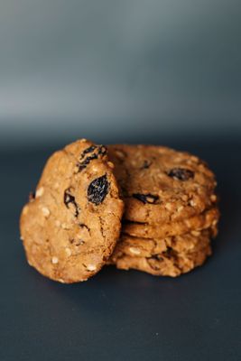 Vegan Oat Raisin