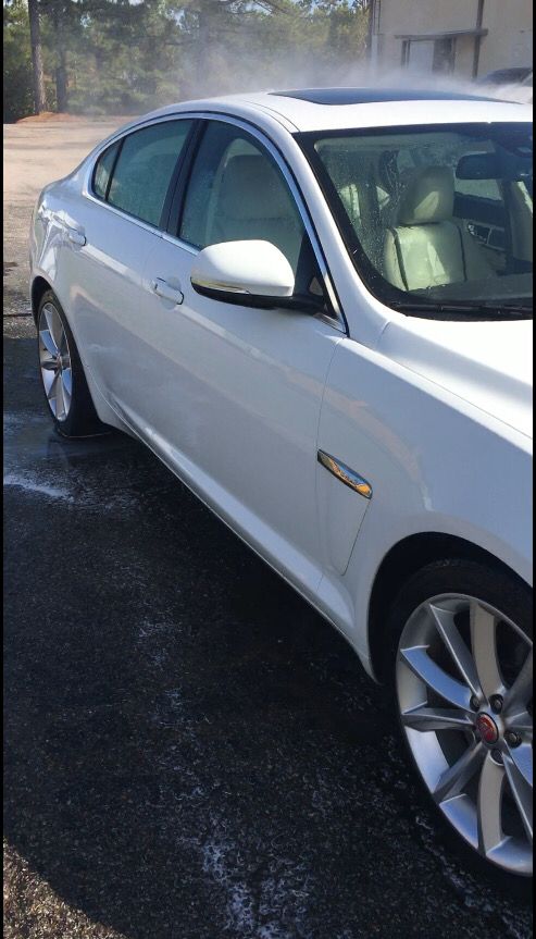 First Time Client Special (tire,shine,windows)