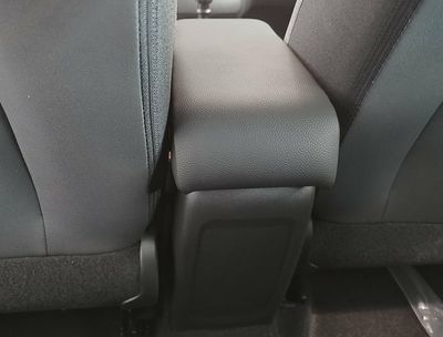Armrest for Citroen C4 Cactus (2018>) restyling - additional armrest