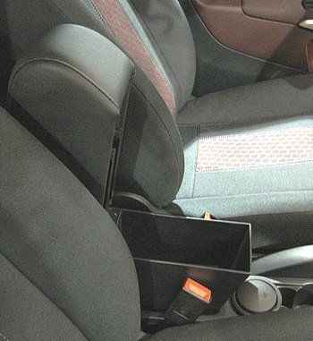Adjustable armrest with storage for Alfa Romeo Mito (2008-2013)