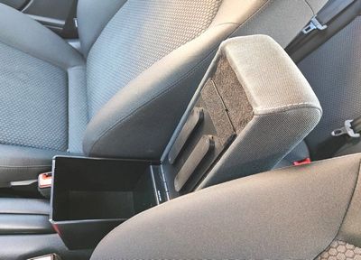 Adjustable armrest with storage for Audi A1 (2010-2018) - mittelarmlehne
