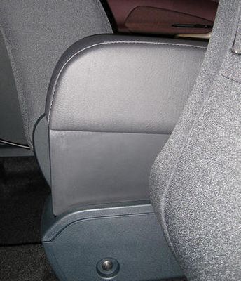 Adjustable armrest with storage for Ford Fiesta 6st series (2008-2017)