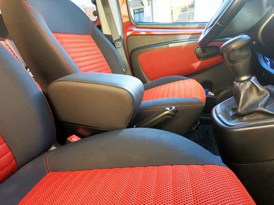 Adjustable armrest with storage for Fiat QUBO