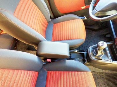 Adjustable armrest with storage for Fiat QUBO (2008-2019)