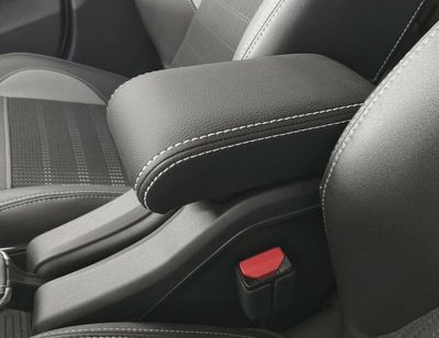Bracciolo per Peugeot 2008 (2013-2019) LIMITED con doppie cuciture bianche