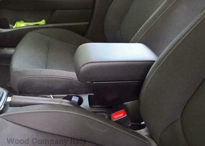 Bracciolo regolabile e portaoggetti Kia Rio dal 2017