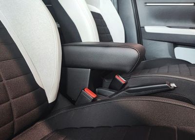 Citroen NEW C3 (2024>) IV series - adjustable in length armrest with storage