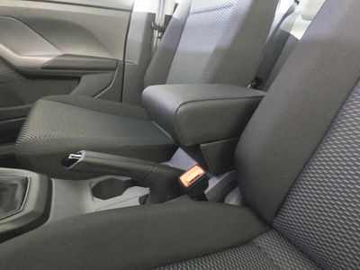 Volkswagen T-Cross - accoudoir réglable avec porte-objet