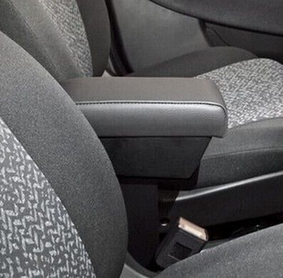 Lancia Ypsilon Neu (2011&gt;) - 4 Türen - Längenverstellbare Mittelarmlehne mit Staufach