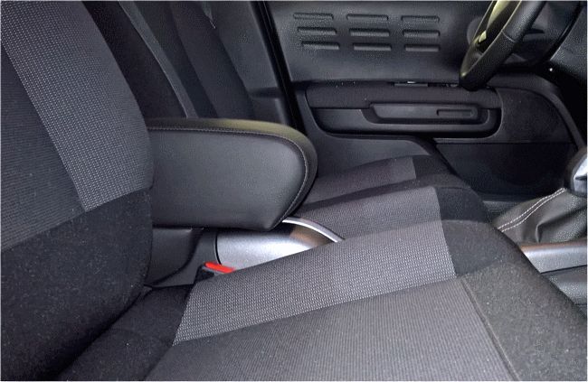 Citroen  C3 Aircross (2017-08/2021) - Längenverstellbare Mittelarmlehne