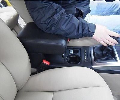 LR Freelander 2 (2013>) / LR M.Y. 2013 - Längenverstellbare Mittelarmlehne