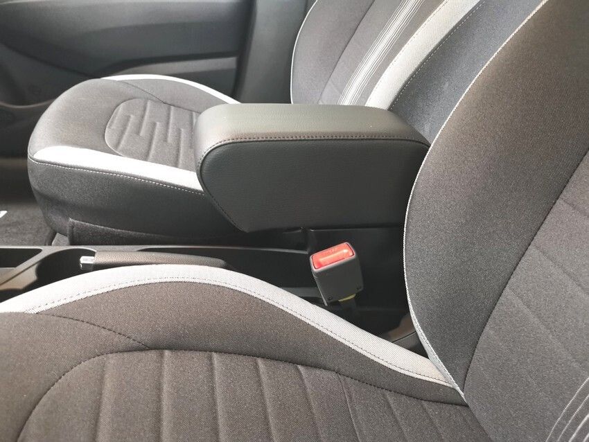 Hyundai i10 (2019&gt;) - Längenverstellbare Mittelarmlehne mit Staufach