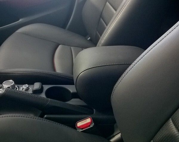 Mazda CX-3 - die Mittelarmlehne mod. ELEGANT
