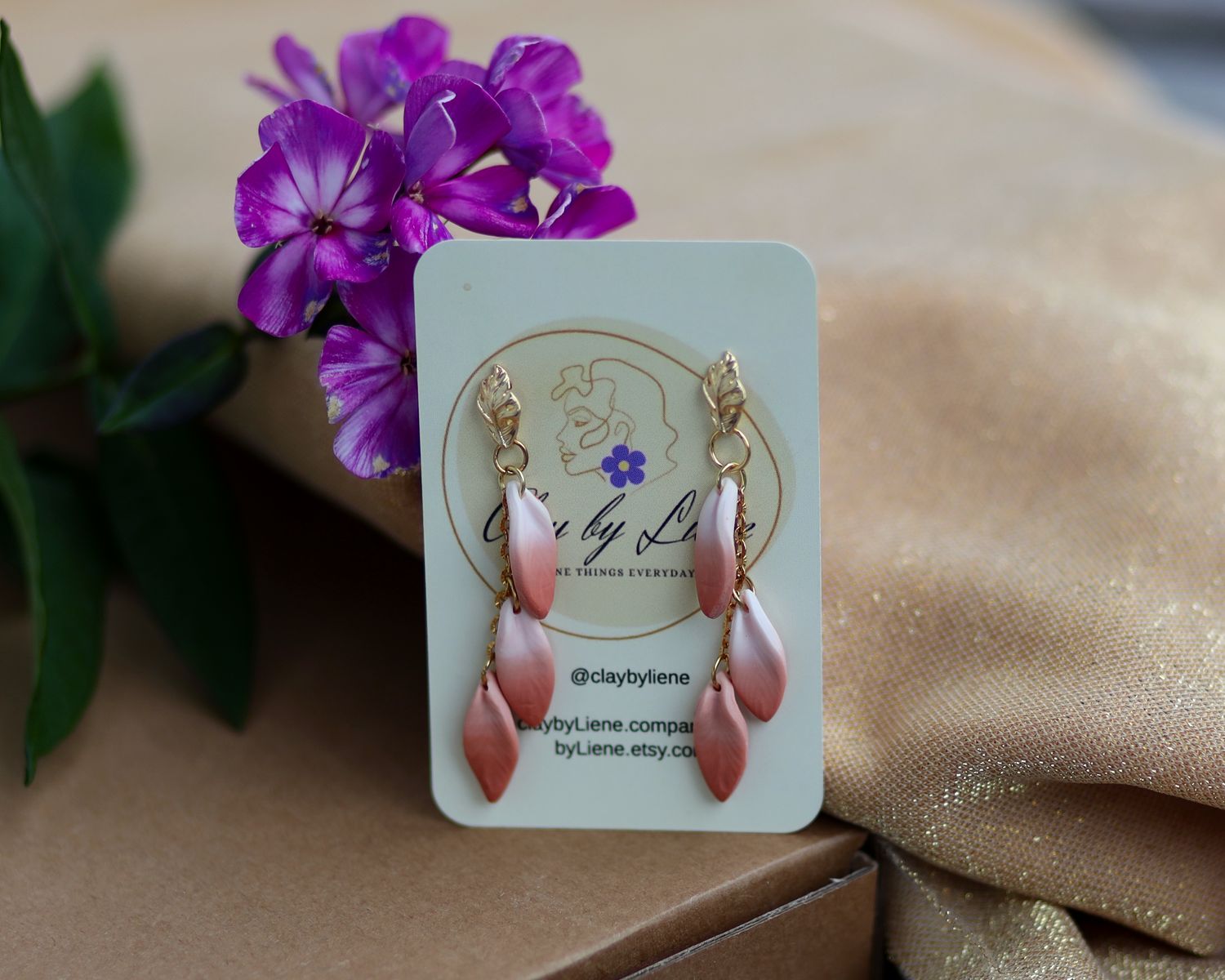 Leafy dangle earrings