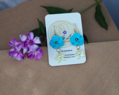 Turquoise flower earrings