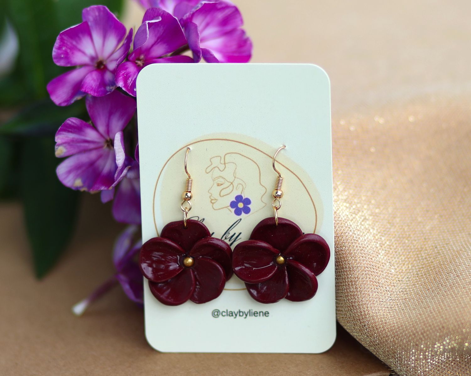 Signature flower earrings - medium