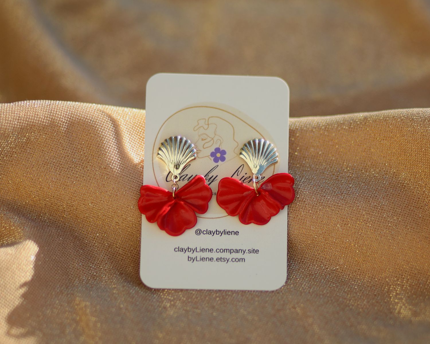 Floral leaves earrings with seashell stud