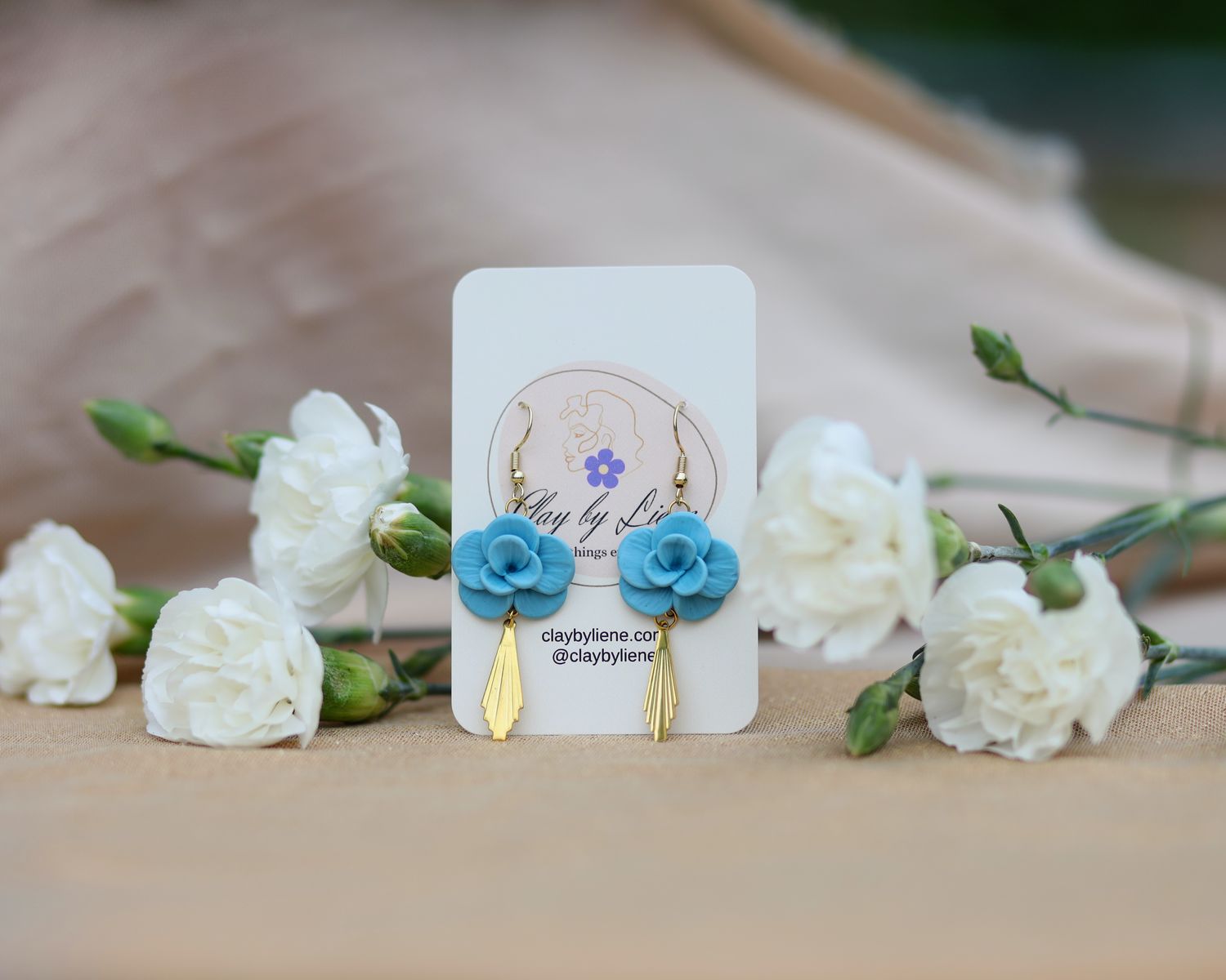 Handmade flower earrings with pendant