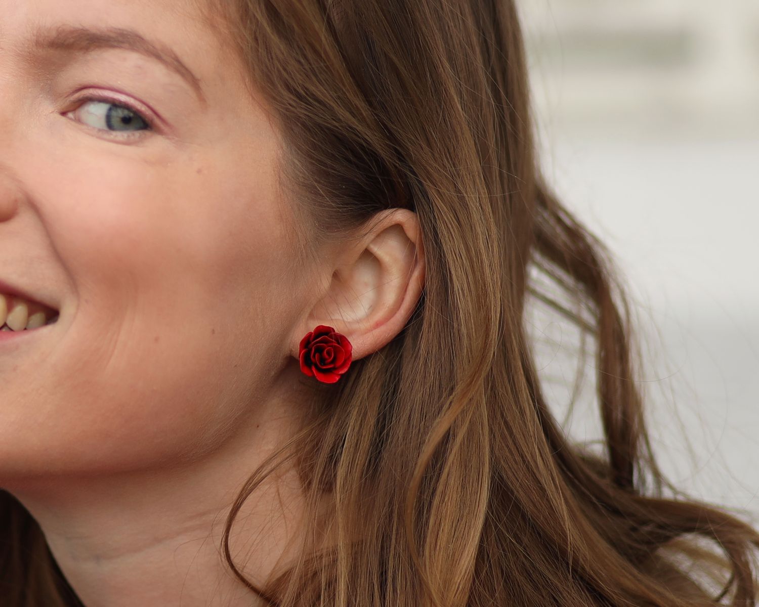 Rose earrings (different sizes and colors)