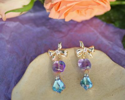 Colorful glass bead dangle earrings (different colors)
