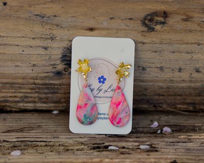 Large drop earrings with flower stud