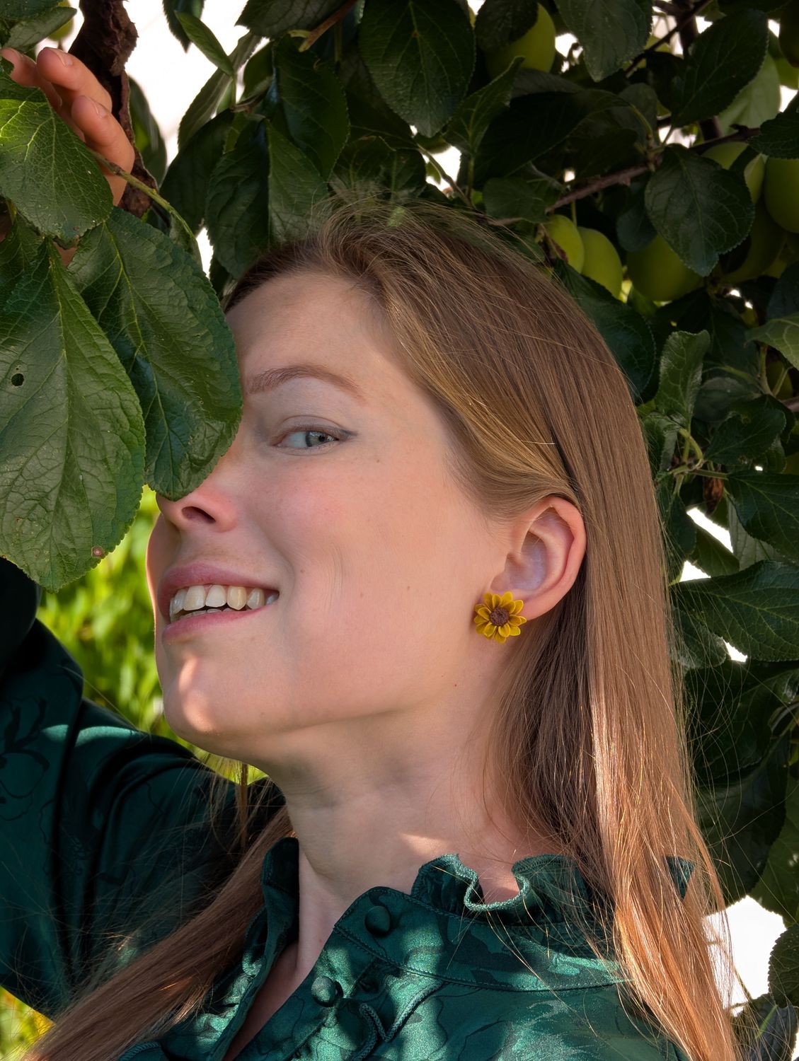 Sunflower studs (two layered)