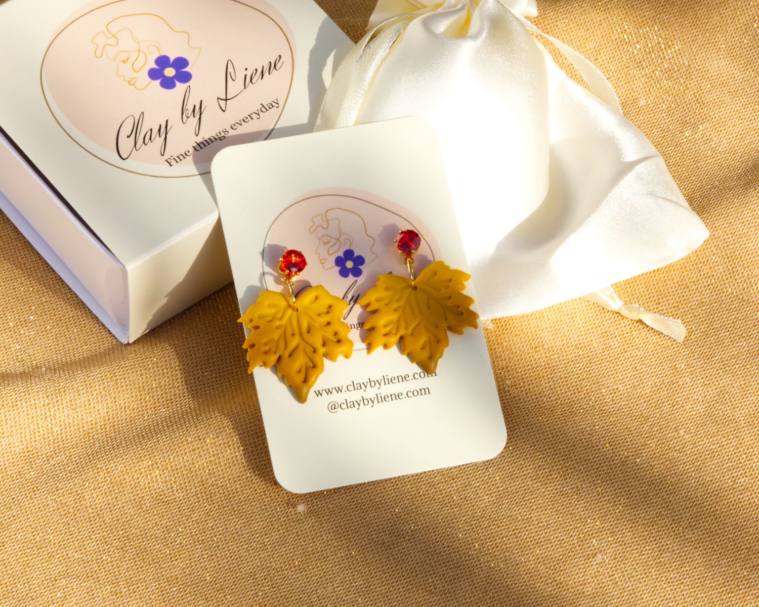 Maple leaf earrings
