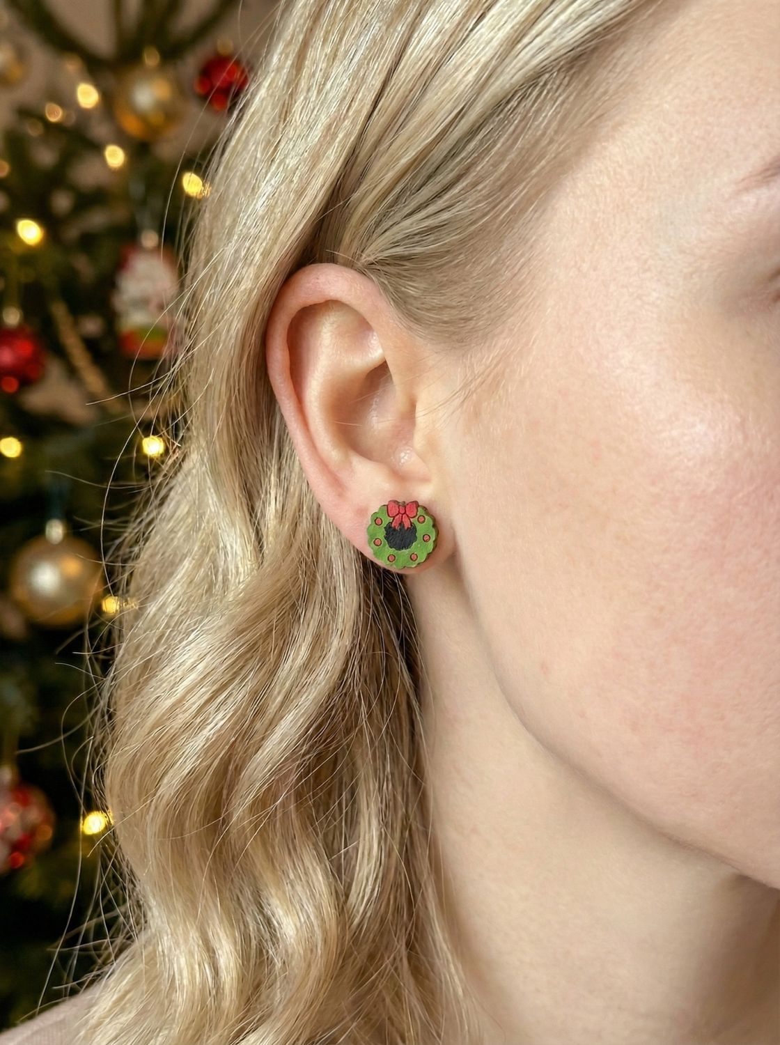 🌿​ Drewniane kolczyki – Wianek Świąteczny