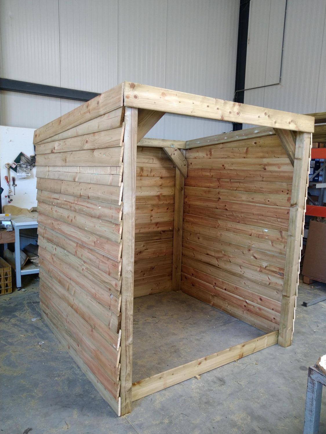 Shelter 180 x 180 cm