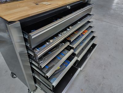 Tool carts