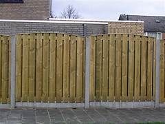 Arch Screen with Covering Batten
