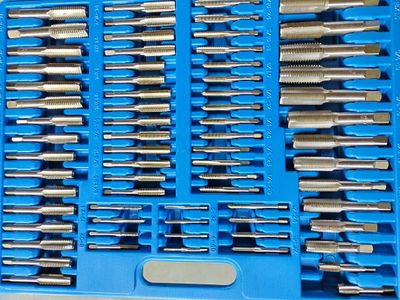 Set de coupe-filets Stahlkaiser 110 pièces