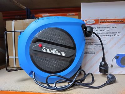 Cable Reel 15 Meters – Automatic Retractable