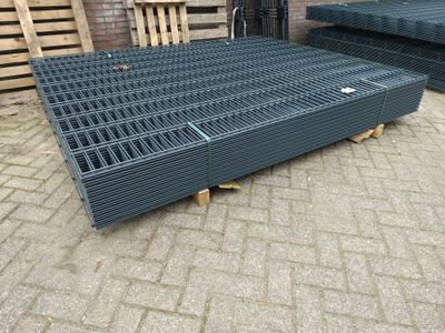 25x Dubbelstaaf hekwerk 8/6/8 203cm