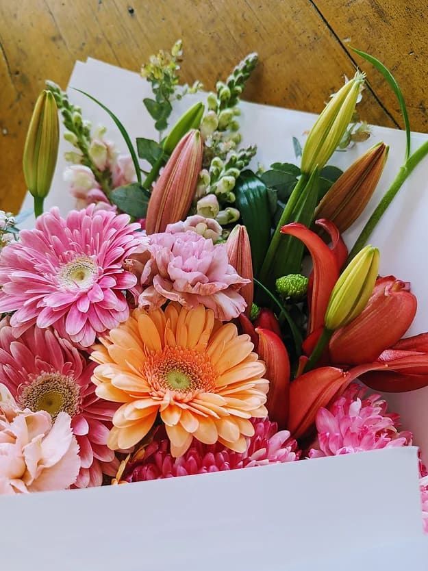 Florist Choice- Bright & Gorgeous