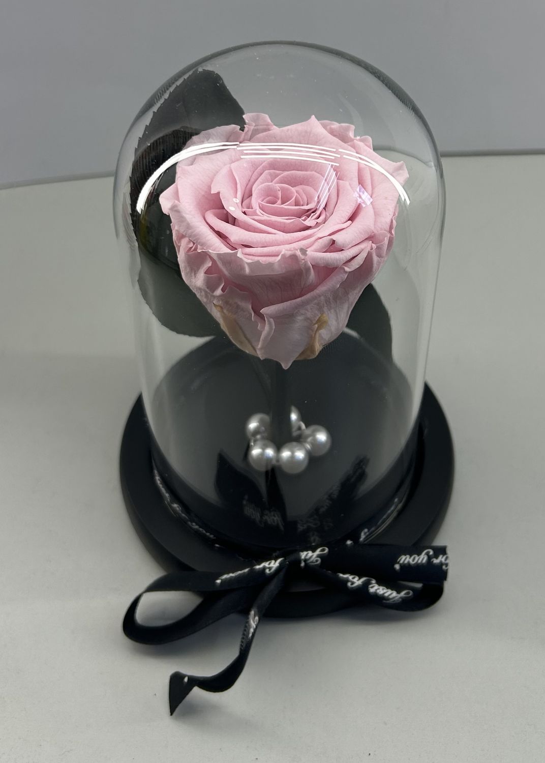 F12 - Pink Forever Rose in glass