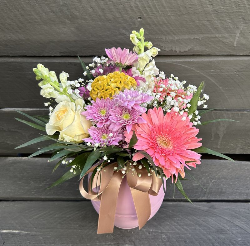 M02 - Bouquet in a pot