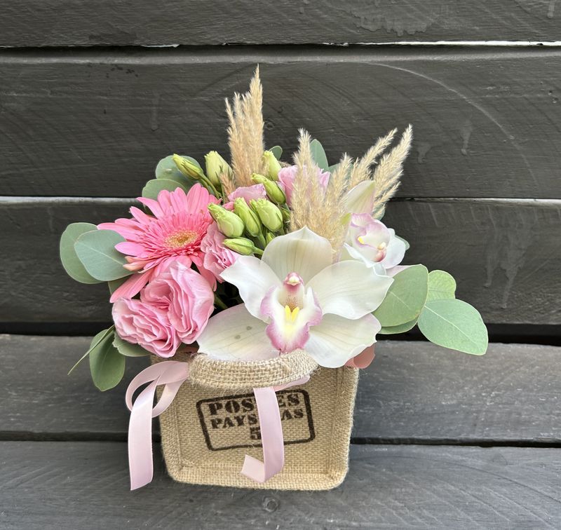 M03 - Mixed Flowers in a bag