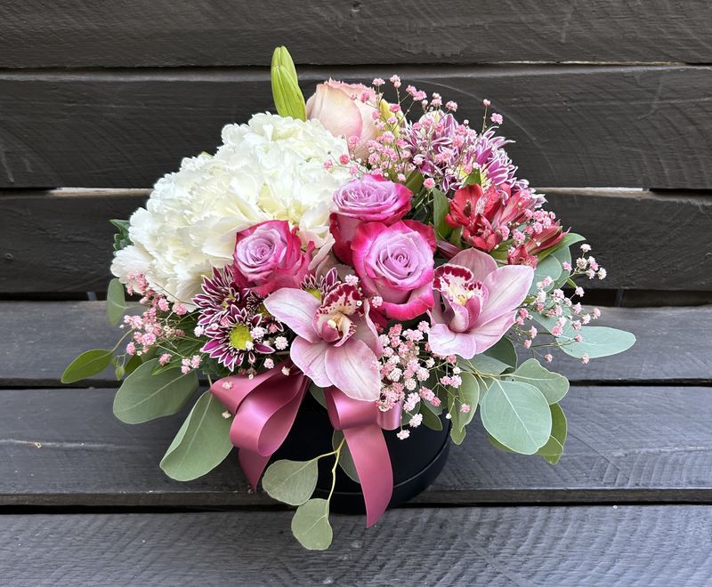 M07- Mixed Flowers in a box
