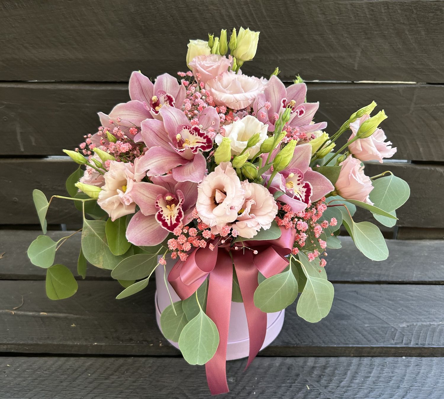 M11 - Mixed Flowers in a box